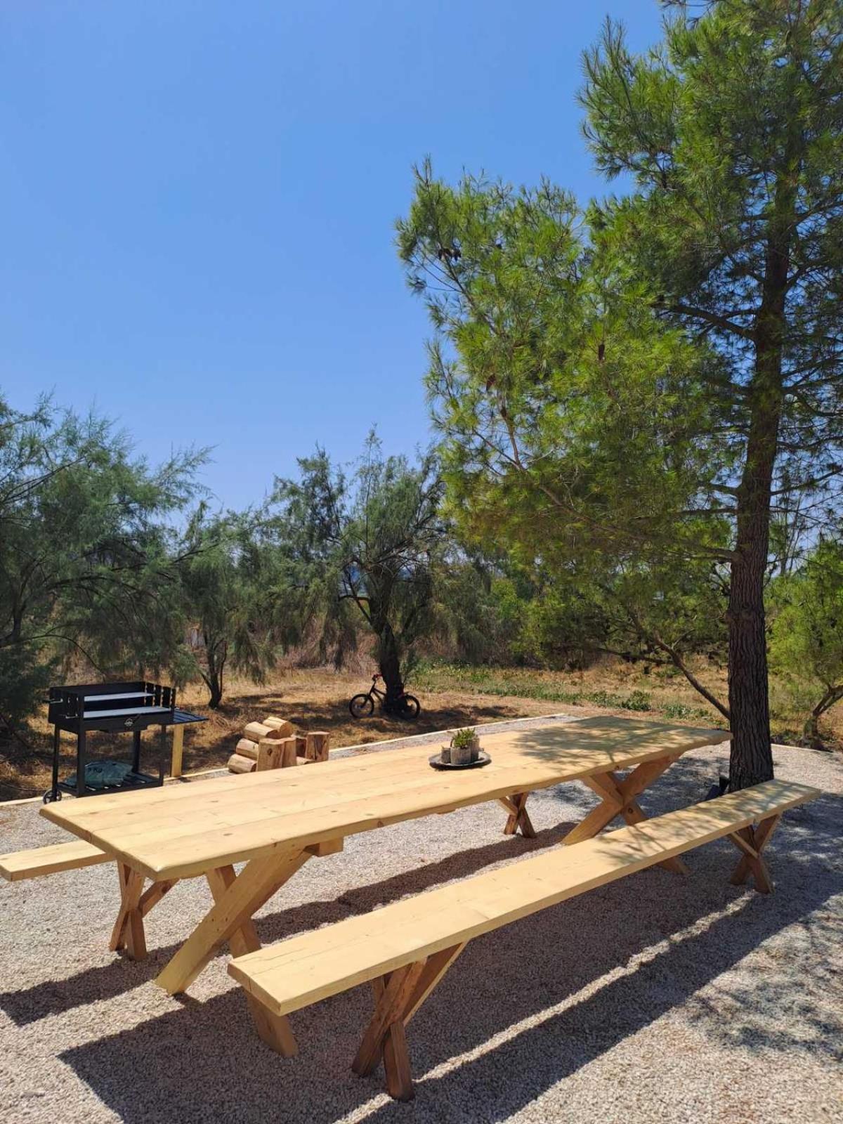 Maison Du Lac Kanoni  Luaran gambar